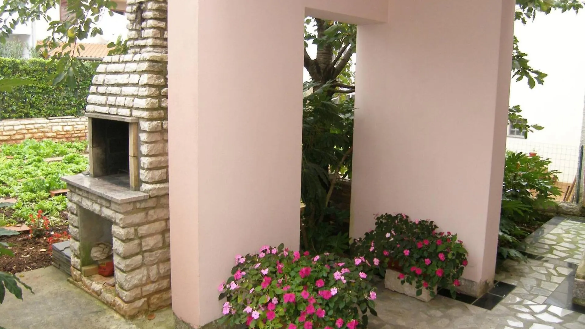 Lorena Apartments In Pula 0*,