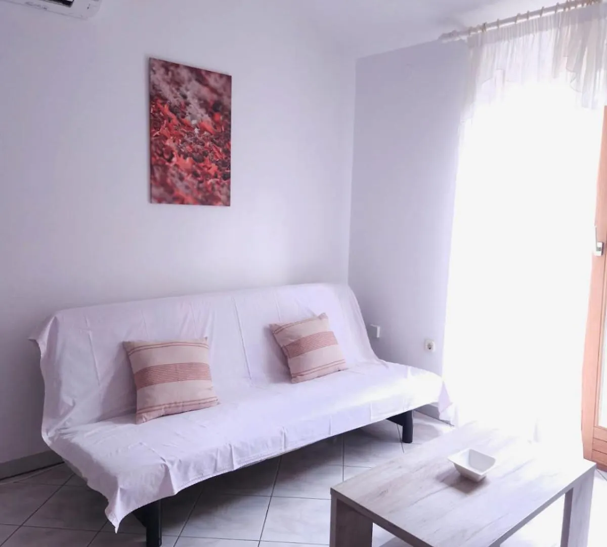 Lorena Apartments In Pula Croatia