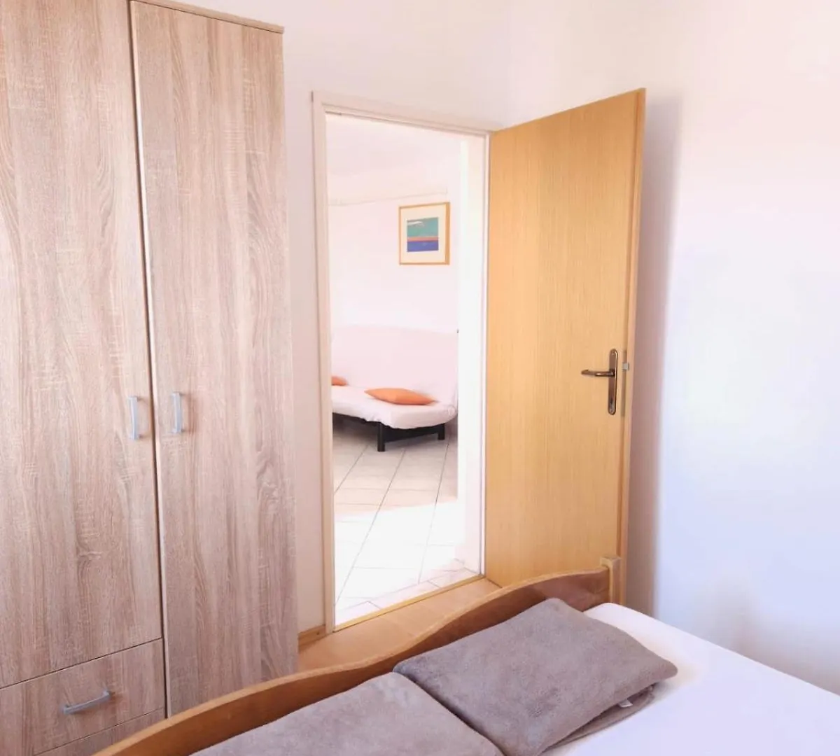 Lorena Apartments In Pula